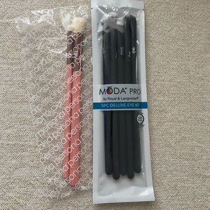 NEW UNUSED Moda Pro (5) and Luxie Eye (2) brushes